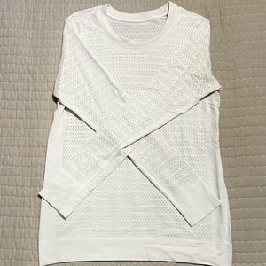 Lululemon Swiftly Breathe Long Sleeve